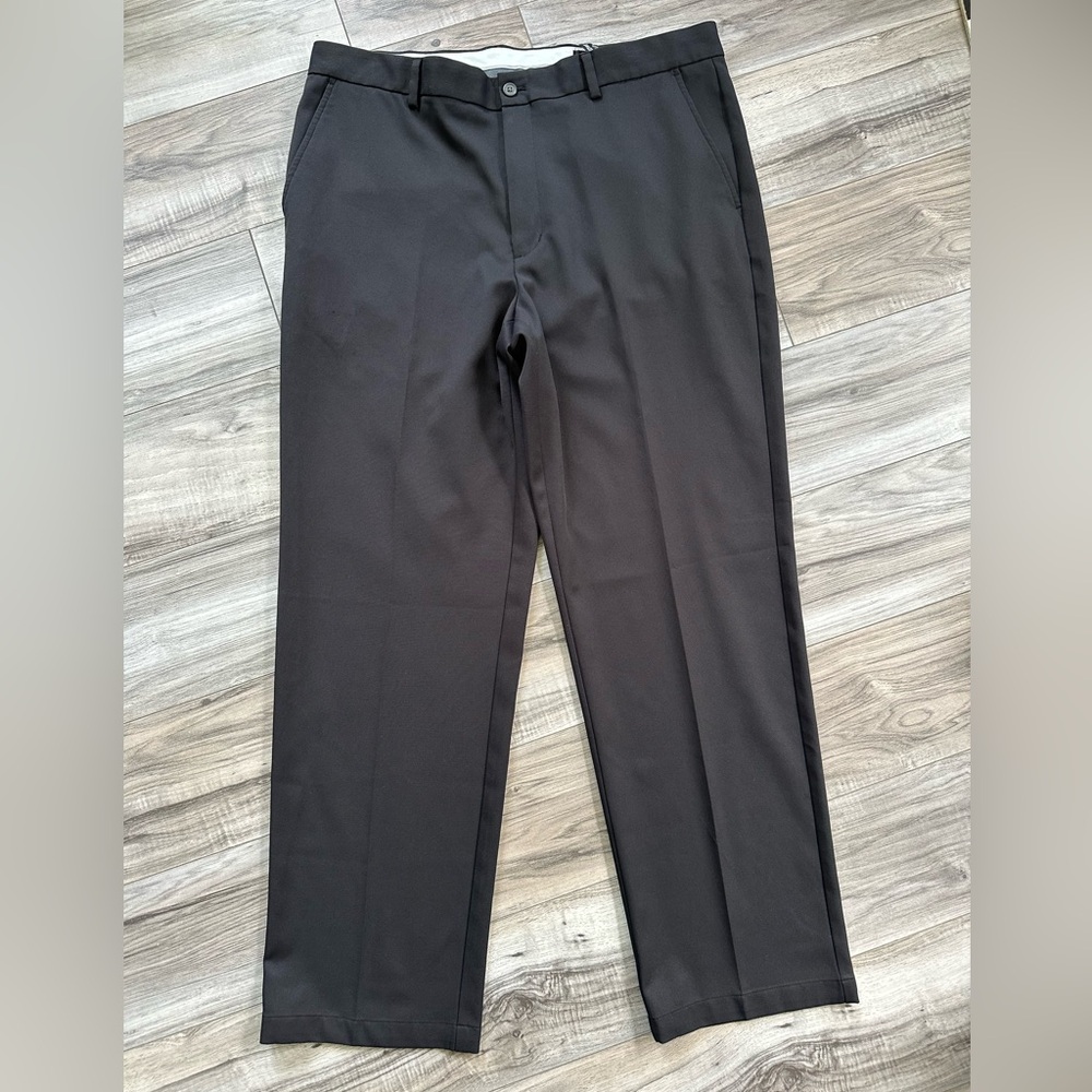 Greg Norman Men's Flat Front Golf Black Dress Pants Button and Zip Closure 36x32